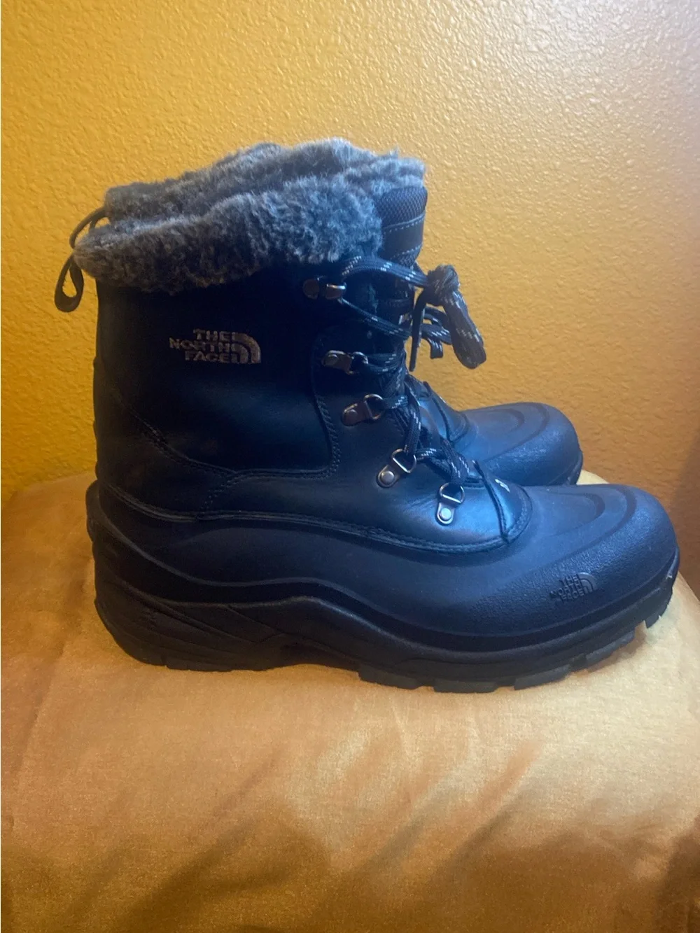 The North Face Black Waterproof Fur-Trim Winter Boots